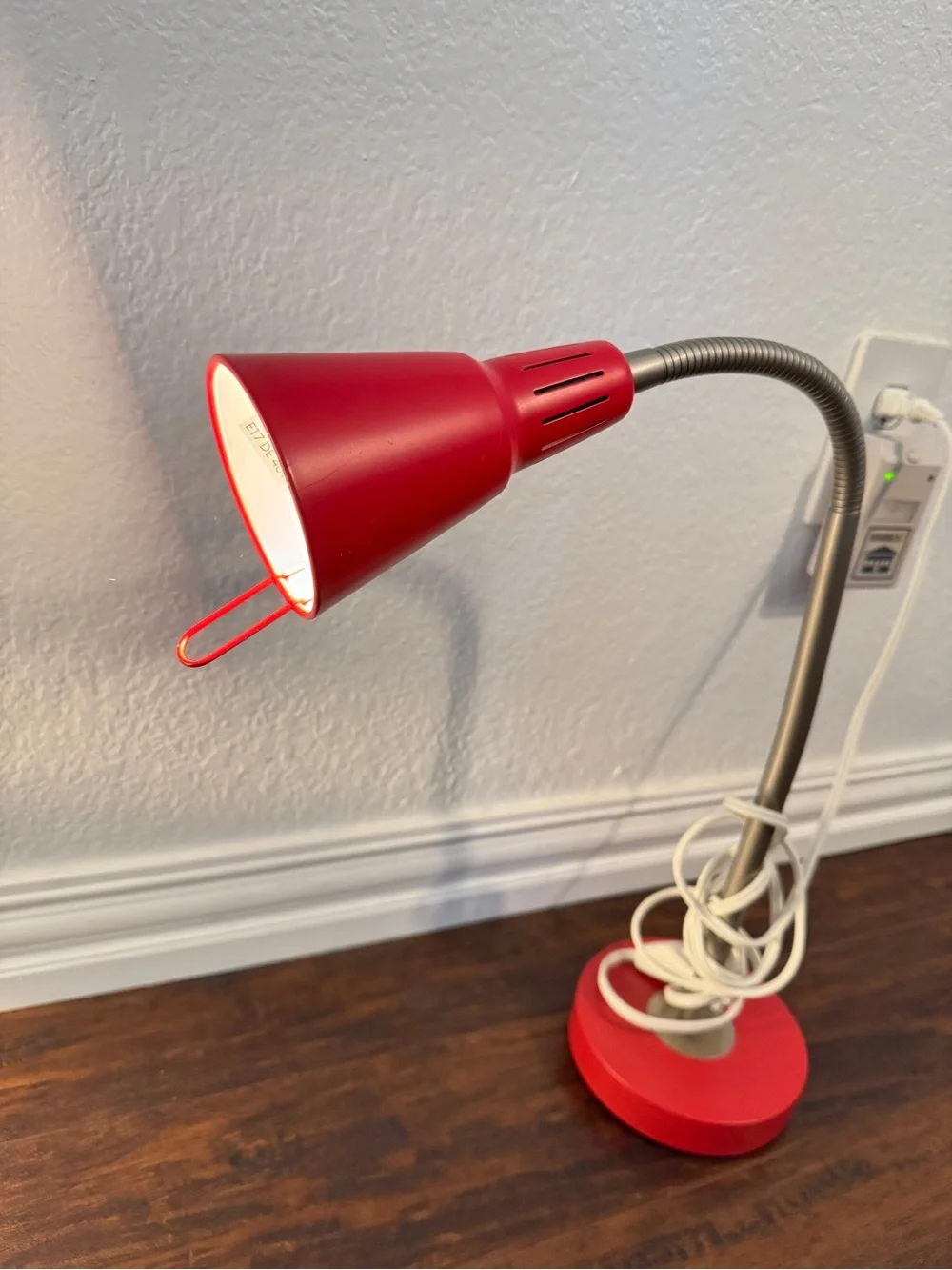 Vintage Ikea Red Kvart Gooseneck Desk Table Lamp